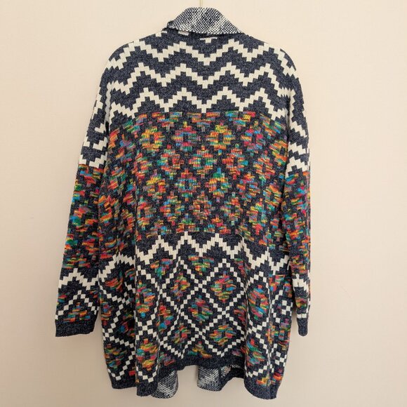 Freeway rainbow open front swing cardigan EUC Large gray and white EUC - Picture 4 of 10